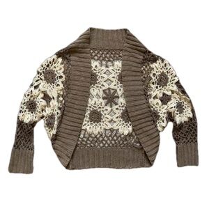 ✅️SOLD✅️ Women's Crochet Sweater